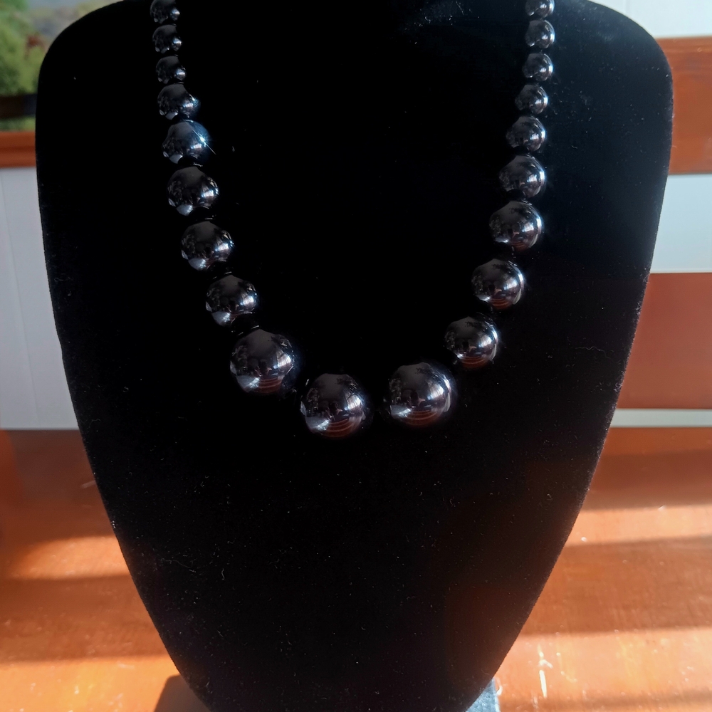 Elegant Black Single Strand Beaded Necklace